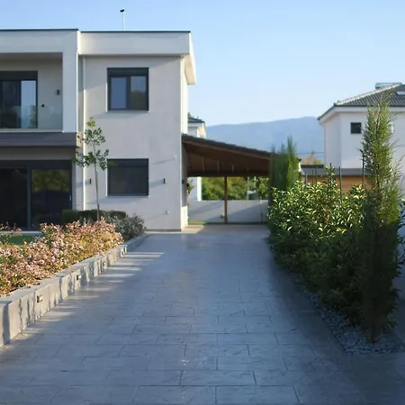 Luxury With Pool Villa