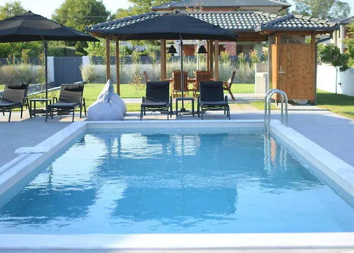 Villa Luxury With Pool Plaka Litochorou