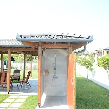 빌라 Luxury With Pool 플라카 리토코로우