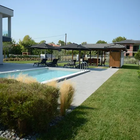 Villa Luxury With Pool