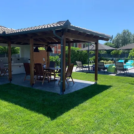 Luxury With Pool Луксозна вила